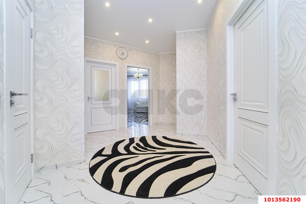 Фото №14: 3-комнатная квартира 90&nbsp;м², 3/22&nbsp;эт. - Краснодар, Прикубанский внутригородской округ, мкр. ЖК Бауинвест, ул. имени 40-летия Победы, 186к3