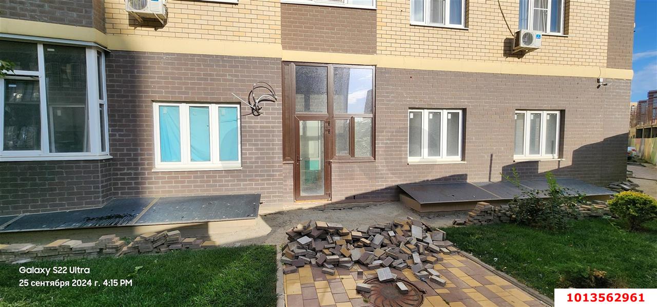 Фото №1: 1-комнатная квартира 37&nbsp;м², 1/24&nbsp;эт. - Краснодар, Прикубанский внутригородской округ, ЖК Лучший, мкр. имени Петра Метальникова, ул. Петра Метальникова, 40