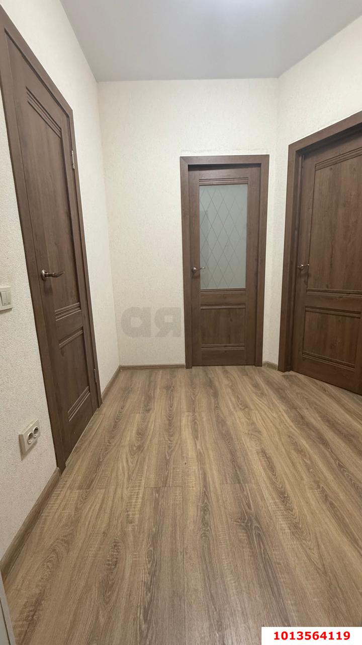 Фото №1: 1-комнатная квартира 43&nbsp;м², 17/17&nbsp;эт. - Краснодар, Прикубанский внутригородской округ, Панорама, мкр. ЖК Гарантия, ул. Восточно-Кругликовская, 42/3к2