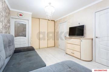 Фото №1: 3-комнатная квартира 58&nbsp;м², 1/5&nbsp;эт. - Краснодар, мкр. Гидростроителей, ул. Трудовой Славы, 21