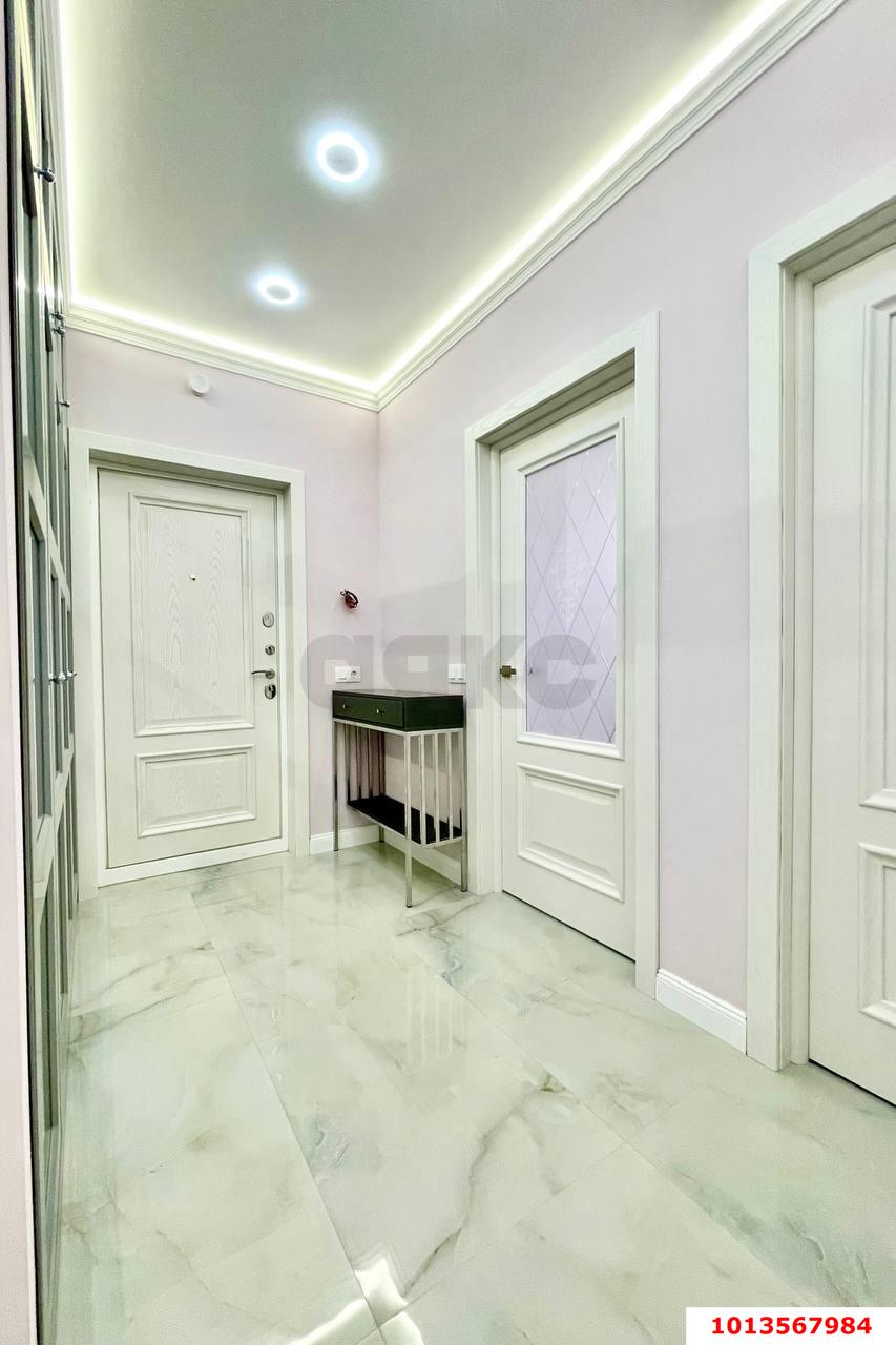 Фото №5: 2-комнатная квартира 71&nbsp;м², 11/24&nbsp;эт. - Краснодар, Центральный внутригородской округ, Черёмушки, мкр. жилой комплекс Солнечный Остров, ул. Ставропольская, 336/6