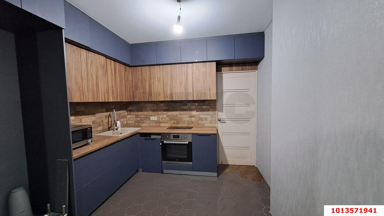 Фото №1: 3-комнатная квартира 74&nbsp;м², 16/17&nbsp;эт. - Краснодар, Карасунский внутригородской округ, Участок № 35, мкр. ЖК Грин Парк, ул. имени Дмитрия Благоева, 29к3