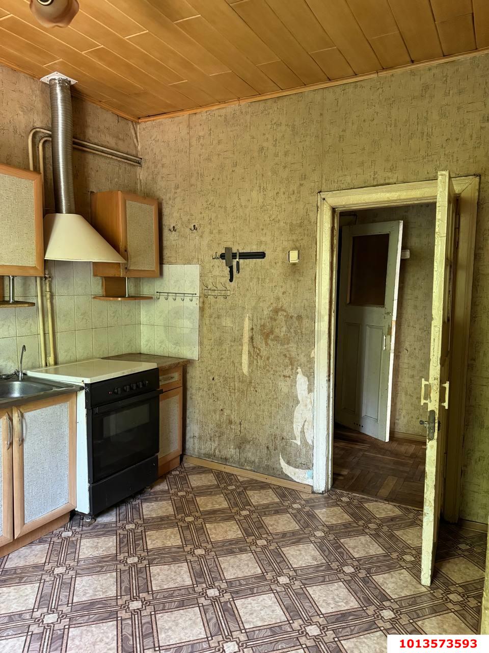 Фото №13: 3-комнатная квартира 63&nbsp;м², 2/2&nbsp;эт. - Краснодар, мкр. Западный внутригородской округ, ул. Красная, 165/3
