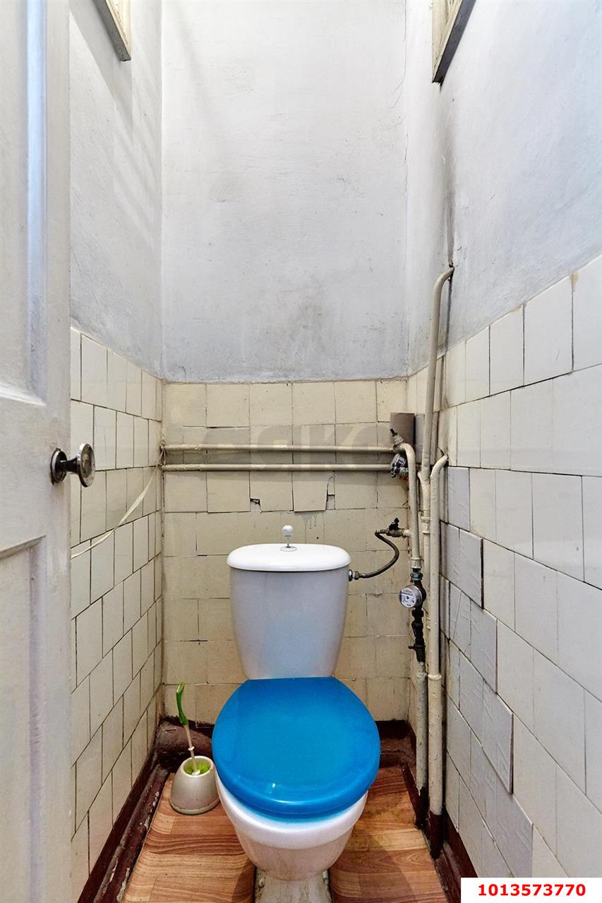 Фото №10: 2-комнатная квартира 63&nbsp;м², 5/5&nbsp;эт. - Краснодар, Западный внутригородской округ, мкр. Центральный, ул. Кирова, 50