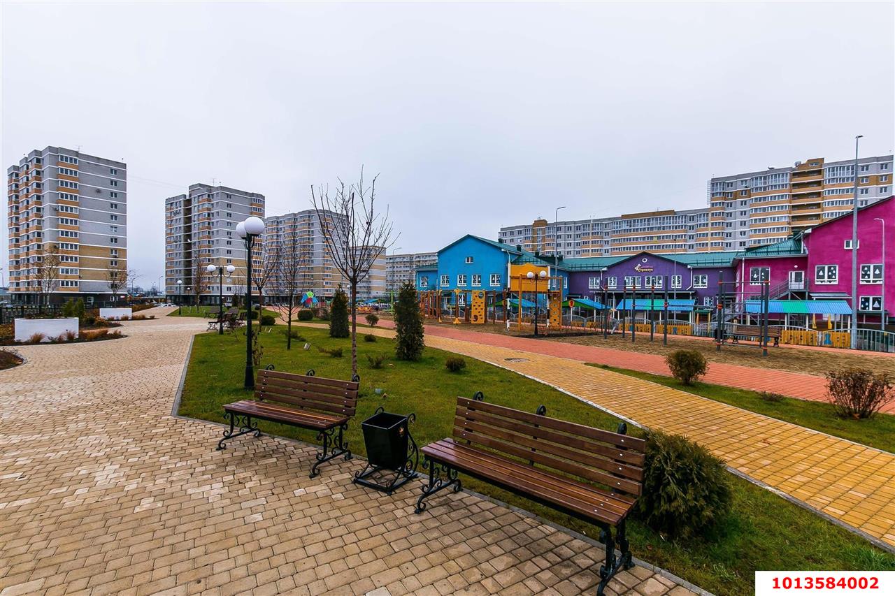 Фото №6: 2-комнатная квартира 52&nbsp;м², 16/17&nbsp;эт. - Краснодар, Прикубанский внутригородской округ, Славянский, мкр. Светлоград, ул. Красных Партизан, 1/4к15