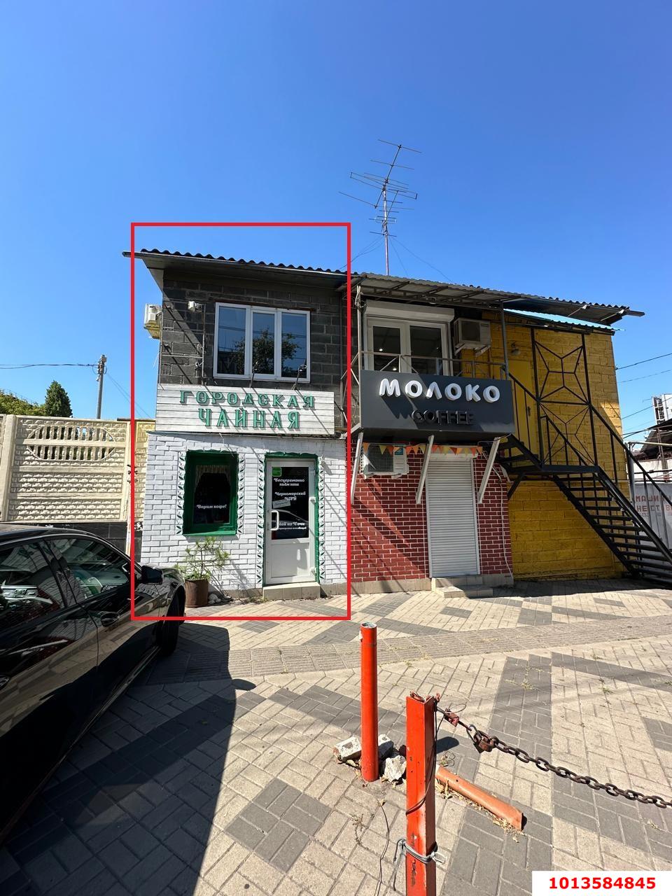 Фото №1: Готовый бизнес 29&nbsp;м², 1/2&nbsp;эт. - Краснодар, Центральный внутригородской округ, мкр. Центральный, ул. Ленина, 84