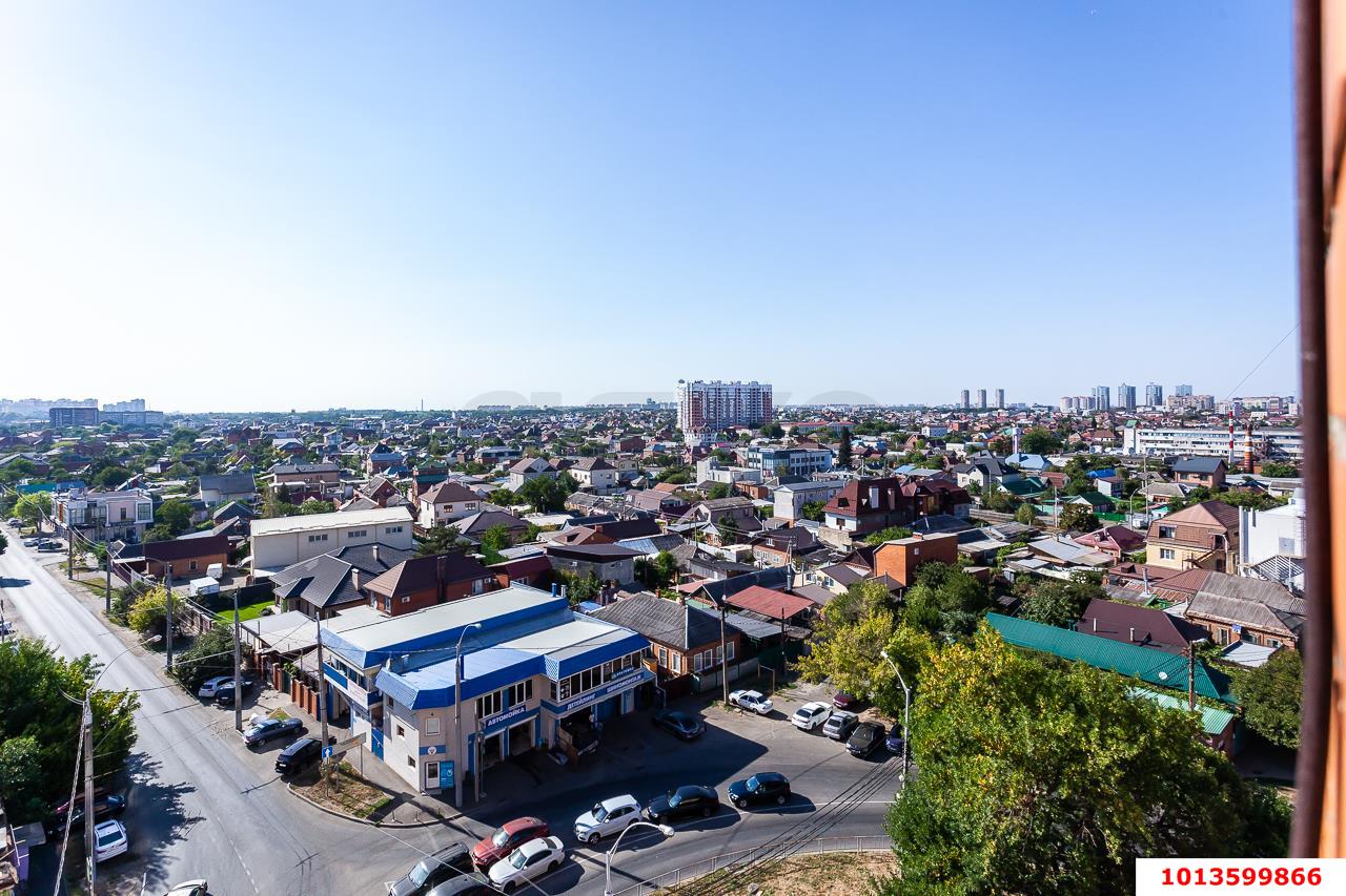 Фото №10: 3-комнатная квартира 72&nbsp;м², 10/16&nbsp;эт. - Краснодар, Западный внутригородской округ, Кожзавод, мкр. Военный городок № 1, ул. имени Калинина, 350/4