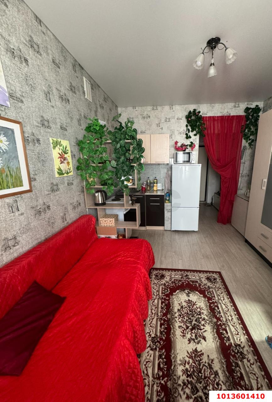 Фото №1: Студия 21&nbsp;м², 5/5&nbsp;эт. - Краснодар, мкр. Прикубанский внутригородской округ, ул. имени В.М. Комарова, 106Бк8