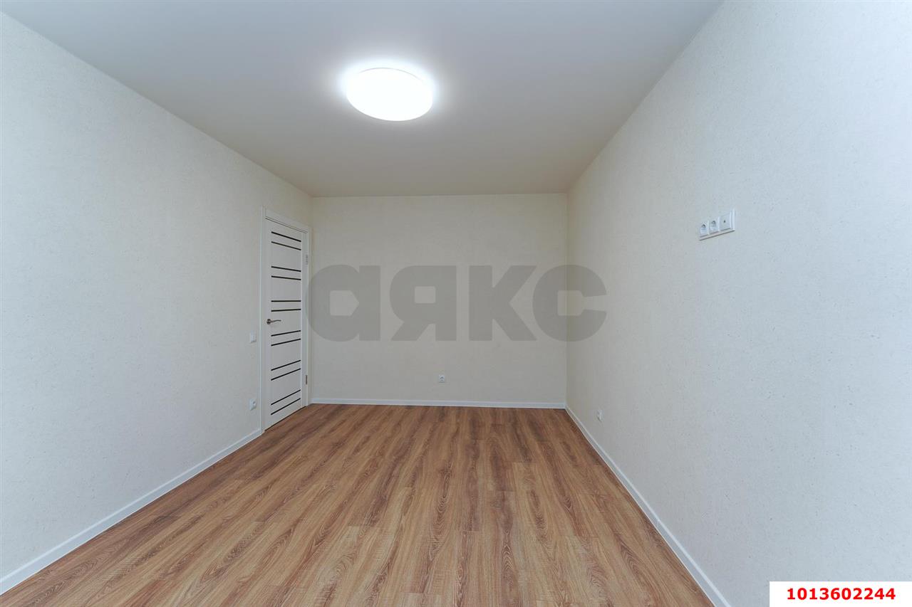 Фото №8: 2-комнатная квартира 43&nbsp;м², 2/5&nbsp;эт. - Краснодар, Центральный внутригородской округ, Покровка, мкр. Центральный, ул. Суворова, 151