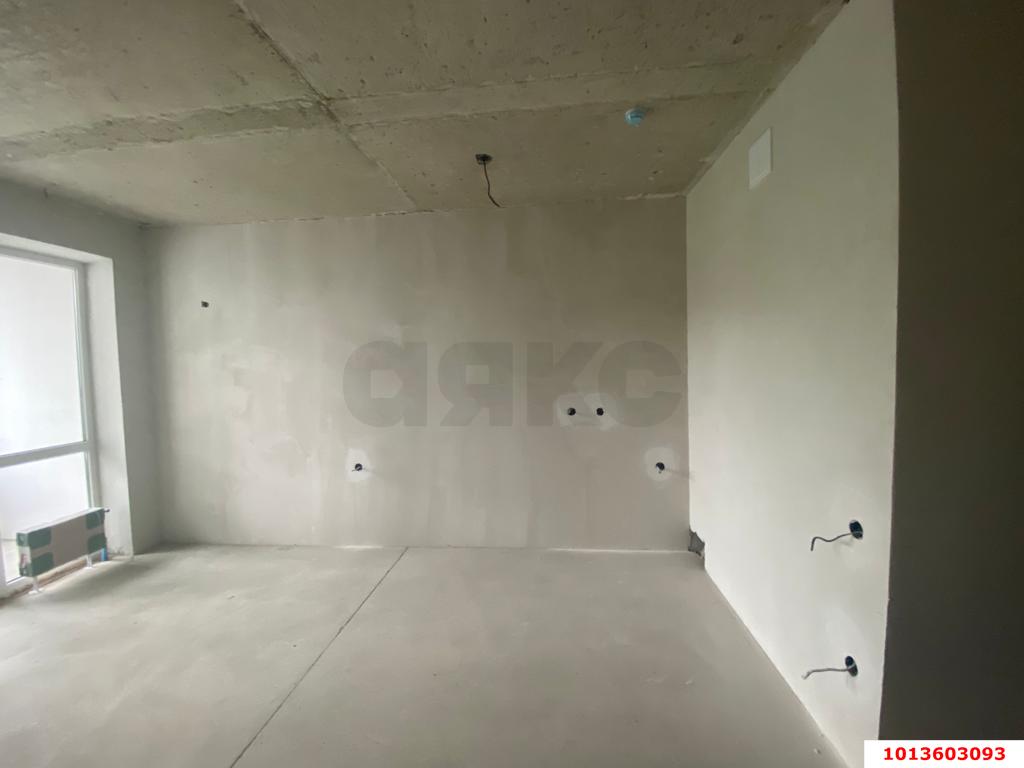 Фото №3: Студия 30&nbsp;м², 12/20&nbsp;эт. - Туапсе, мкр. жилой комплекс Форт Адмирал, ул. Портовиков, 39/1
