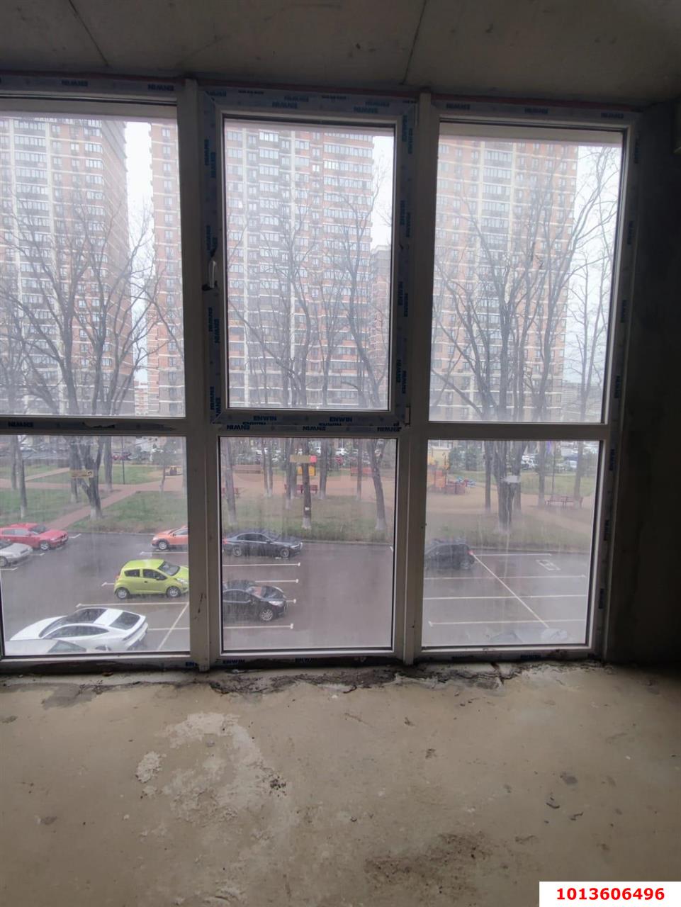 Фото №1: 3-комнатная квартира 70&nbsp;м², 3/18&nbsp;эт. - Краснодар, Прикубанский внутригородской округ, жилой комплекс Приоритет, ж/м имени Демьяна Бедного, ул. Степная, 1/1к2