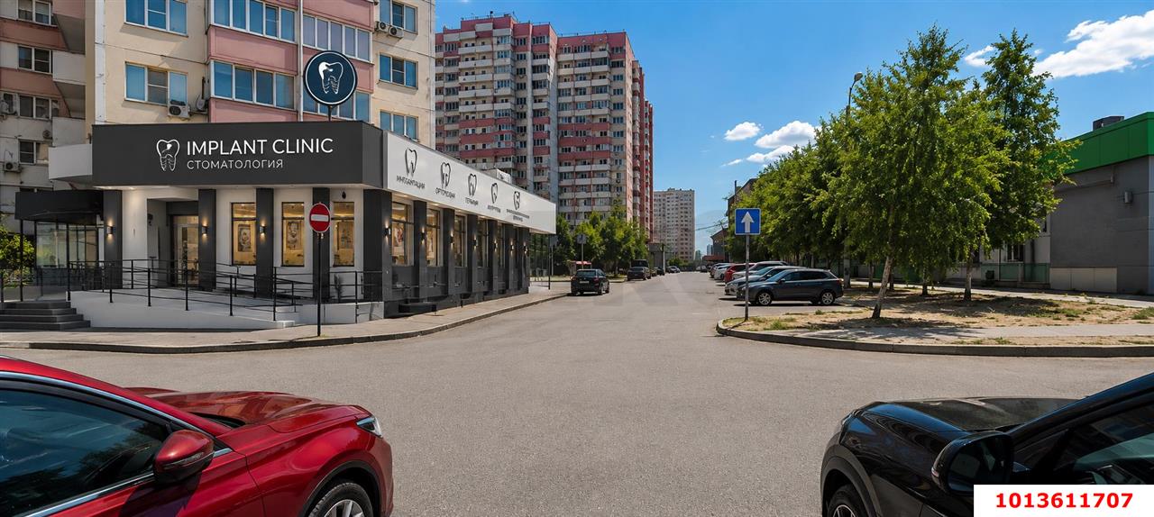 Фото №1: Торговое помещение 183&nbsp;м², 1/16&nbsp;эт. - Краснодар, Прикубанский внутригородской округ, мкр. Восточно-Кругликовский, ул. Героя А.А. Аверкиева, 2