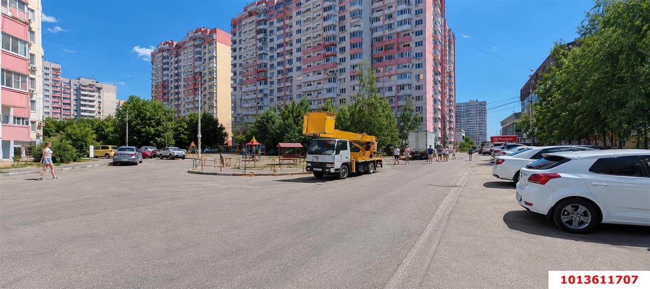 Фото №4: Торговое помещение 183&nbsp;м², 1/16&nbsp;эт. - Краснодар, Прикубанский внутригородской округ, мкр. Восточно-Кругликовский, ул. Героя А.А. Аверкиева, 2