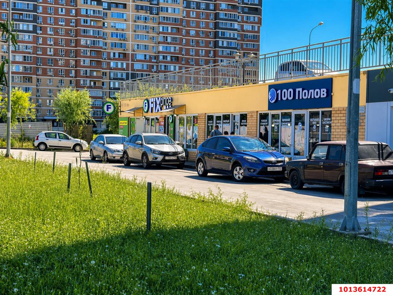 Фото №1: Торговое помещение 289&nbsp;м², 1/1&nbsp;эт. - Краснодар, мкр. Карасунский внутригородской округ, ул. Трудовой Славы