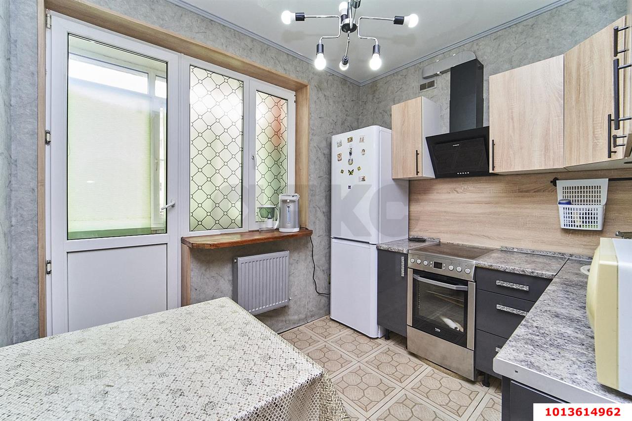 Фото №3: 2-комнатная квартира 58&nbsp;м², 1/6&nbsp;эт. - Краснодар, Прикубанский внутригородской округ, мкр. Музыкальный, ул. имени Мусоргского М.П., 19