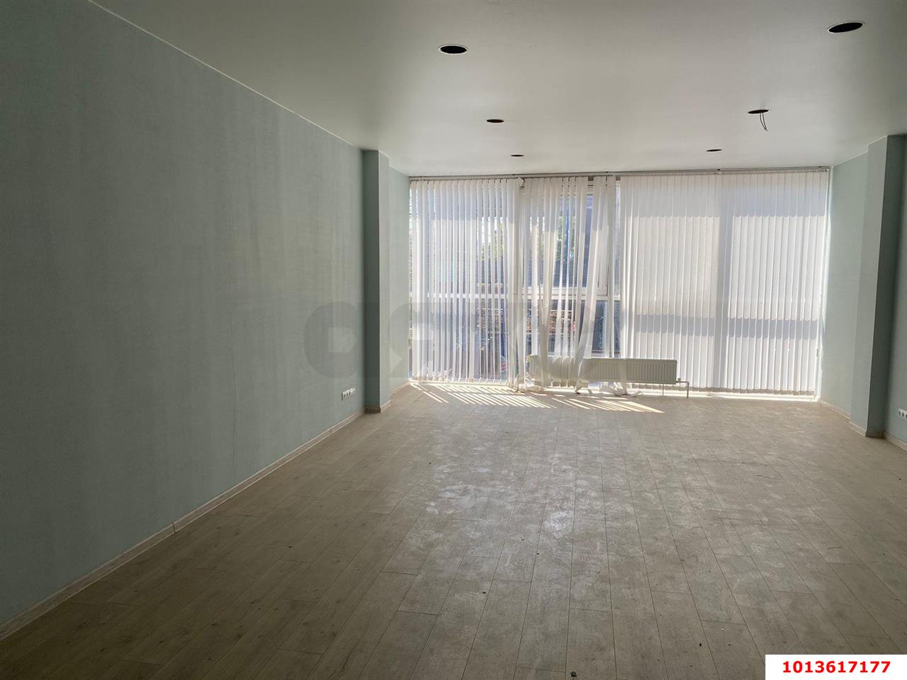 Фото №7: Офисное помещение 577&nbsp;м², 2/3&nbsp;эт. - Краснодар, Прикубанский внутригородской округ, мкр. 2-я Площадка, ул. Взлётная, 1/4