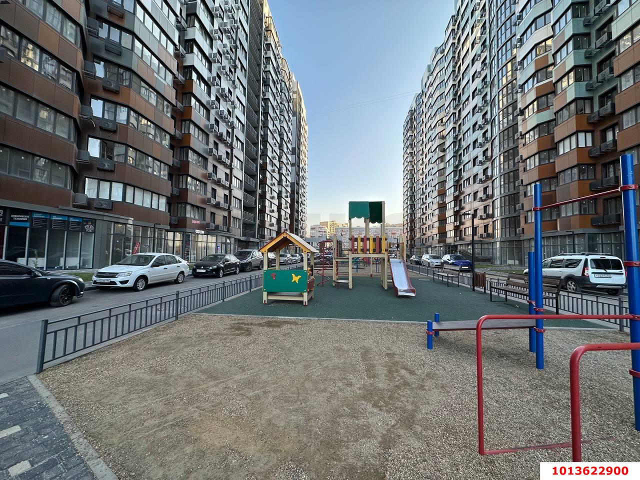 Фото №18: 2-комнатная квартира 65&nbsp;м², 16/17&nbsp;эт. - Краснодар, Прикубанский внутригородской округ, Россинского, мкр. жилой комплекс Россинский Парк, ул. Командорская, 15/1