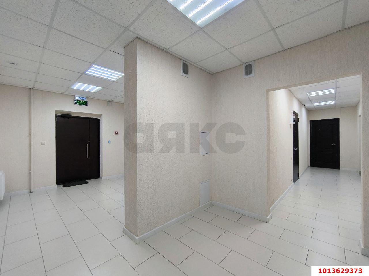 Фото №6: Торговое помещение 17&nbsp;м², 1/16&nbsp;эт. - Краснодар, Карасунский внутригородской округ, Почтовый, мкр. жилой комплекс Дом у реки, ул. Кружевная, 10