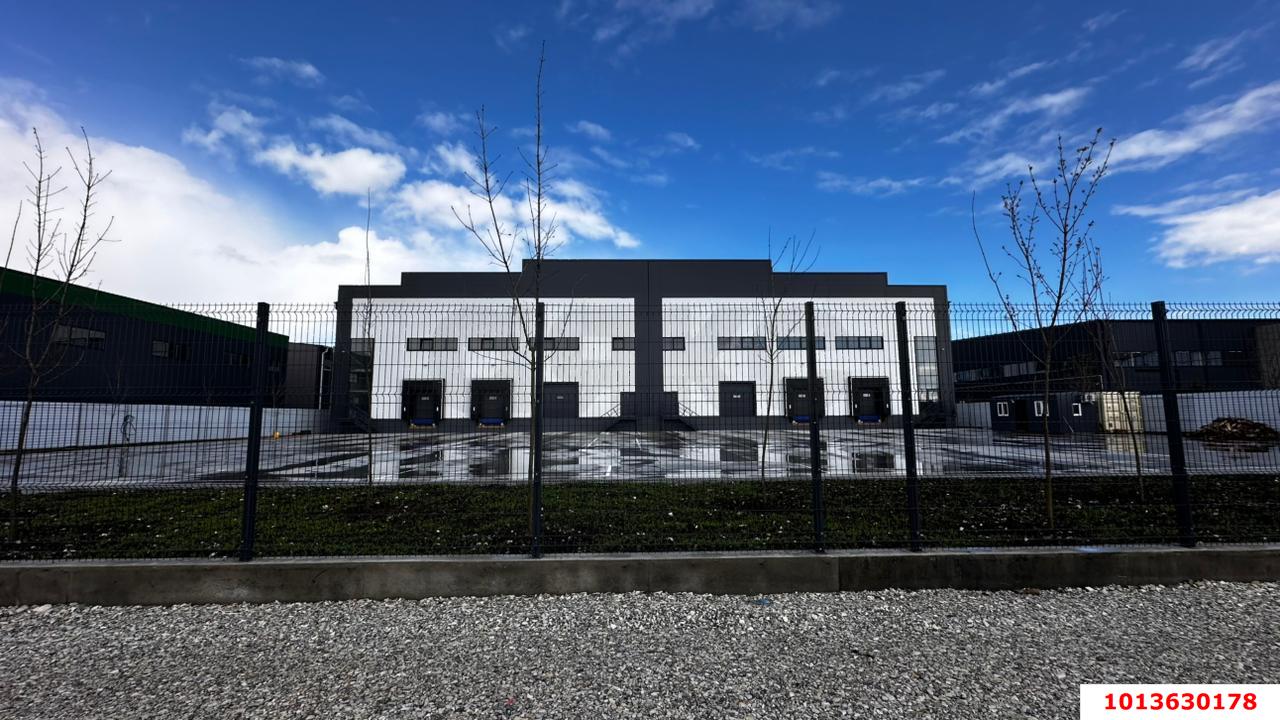 Фото №3: Коммерция 3000&nbsp;м², 1/1&nbsp;эт. - Краснодар, мкр. Карасунский внутригородской округ, ул. имени Евдокии Бершанской, 351/3