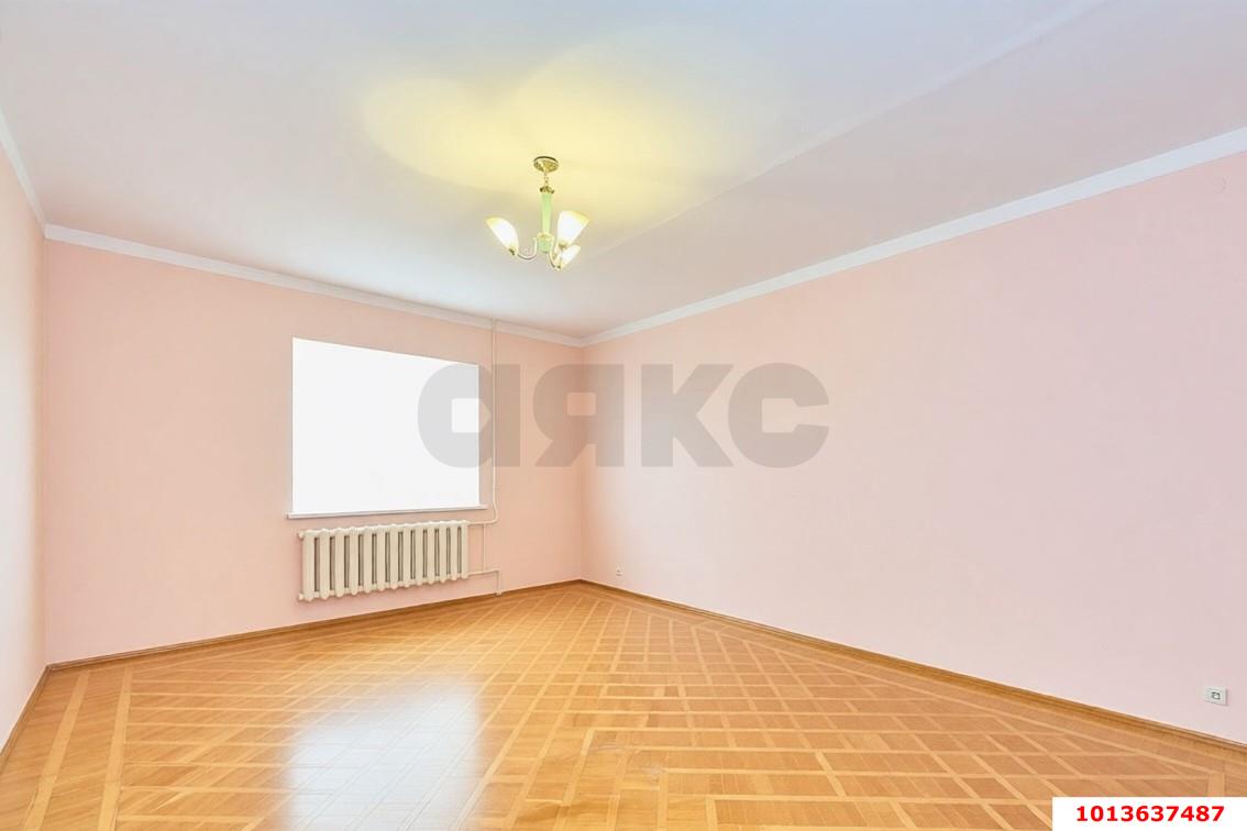 Фото №3: Дом 325&nbsp;м² + 10&nbsp;сот., 3&nbsp;эт. - Берёзовый, мкр. Прикубанский внутригородской округ, ул. Зелёная