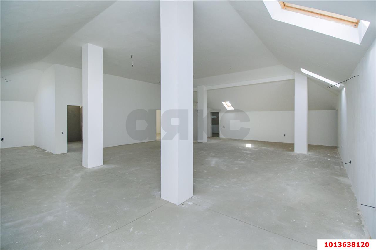 Фото №12: Дом 400&nbsp;м² + 10&nbsp;сот., 2&nbsp;эт. - СНТ Пригород, мкр. Прикубанский внутригородской округ, ул. Атамана Маламы, 120А