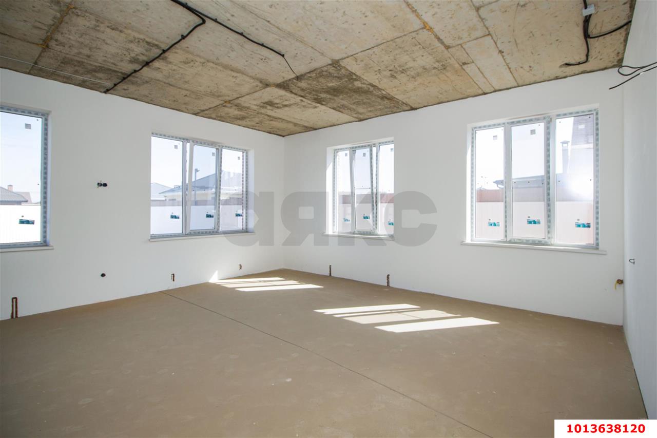 Фото №6: Дом 400&nbsp;м² + 10&nbsp;сот., 2&nbsp;эт. - СНТ Пригород, мкр. Прикубанский внутригородской округ, ул. Атамана Маламы, 120А
