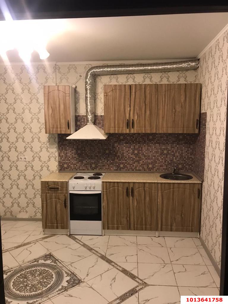 Фото №6: 3-комнатная квартира 98&nbsp;м², 2/15&nbsp;эт. - Краснодар, Карасунский внутригородской округ, мкр. Гидростроителей, ул. имени Игнатова, 2/1