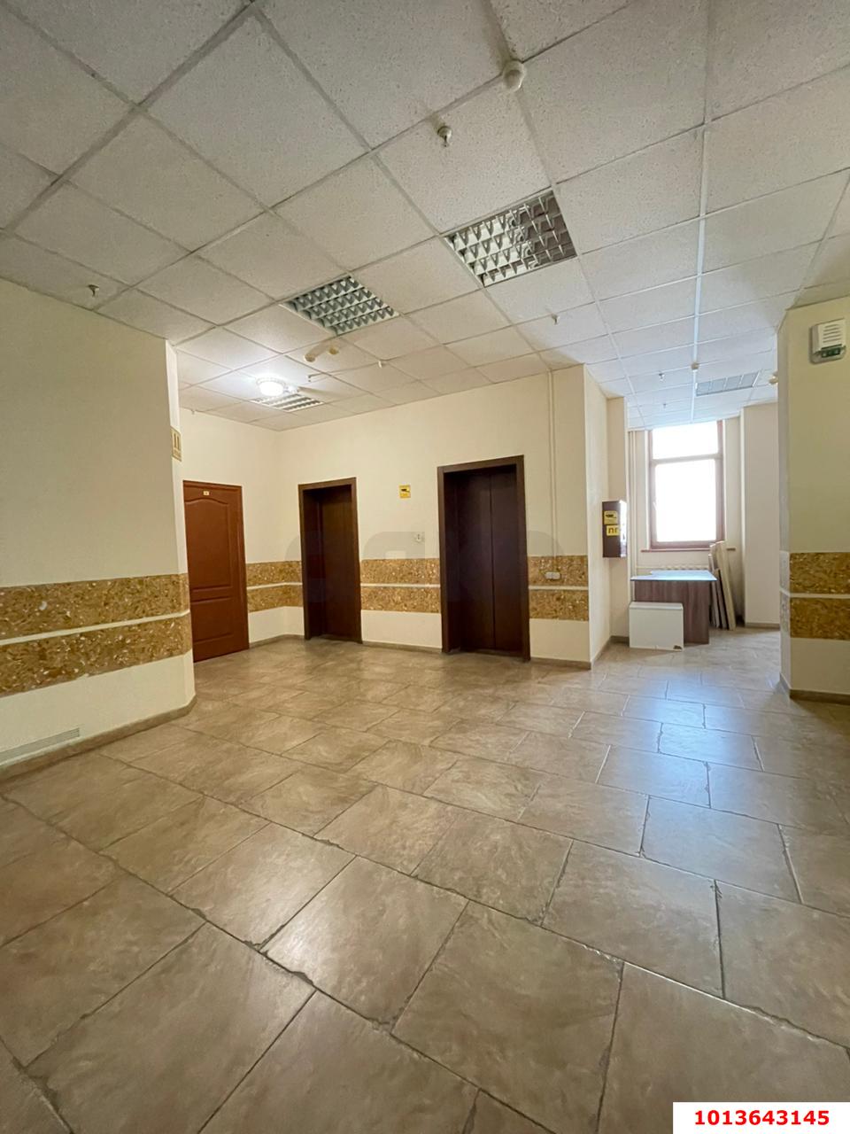 Фото №13: Офисное помещение 413&nbsp;м², 11/12&nbsp;эт. - Краснодар, Западный внутригородской округ, мкр. Центральный, ул. Северная, 324Н