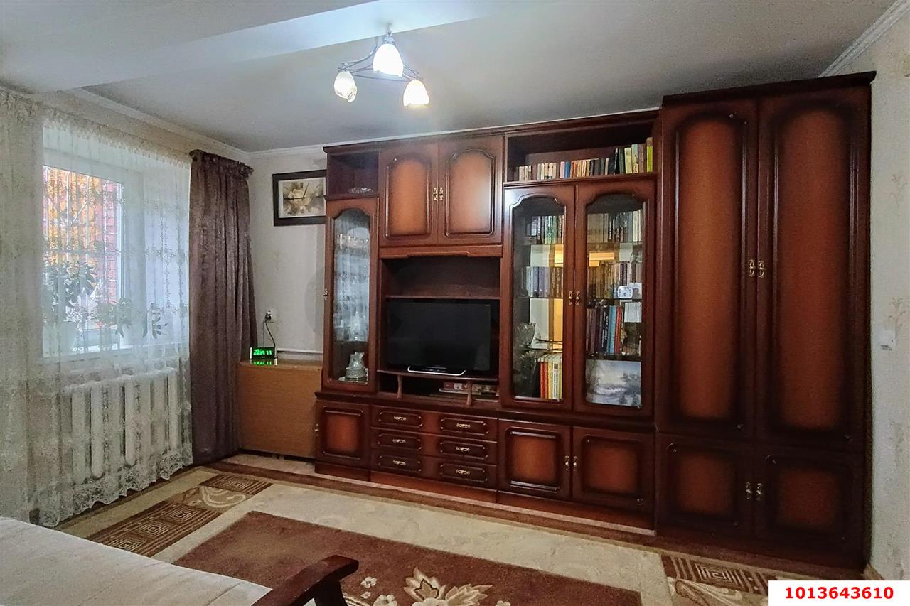 Фото №3: Часть дома 37&nbsp;м² + 10&nbsp;сот., 1&nbsp;эт. - Краснодар, Карасунский внутригородской округ, ж/м Пашковский, ул. Кубанская, 64