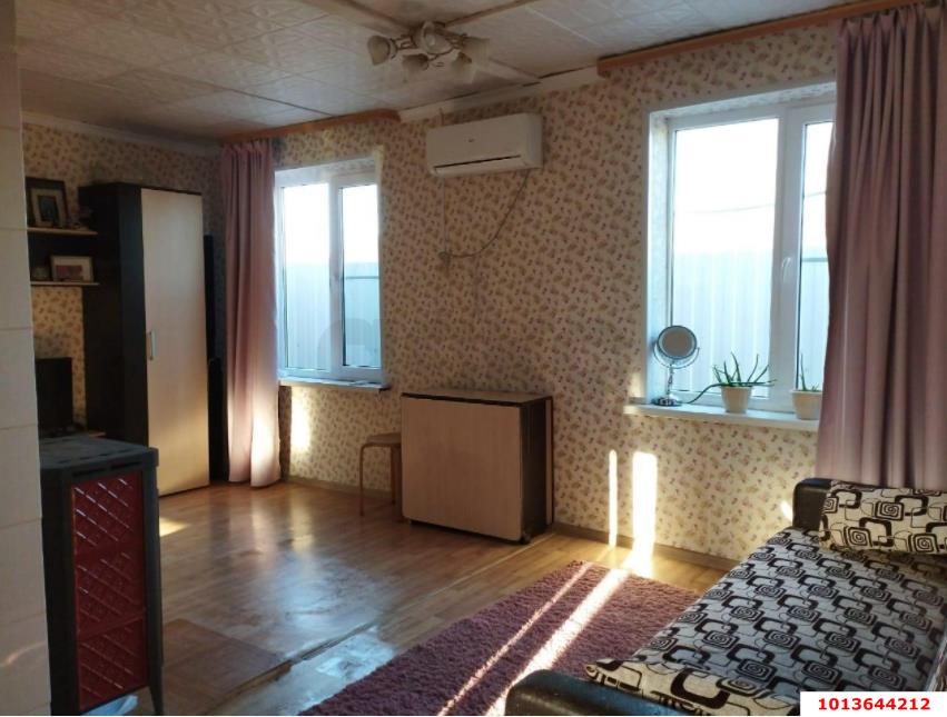 Фото №2: Дом 106&nbsp;м² + 5.86&nbsp;сот., 2&nbsp;эт. - Елизаветинская, Прикубанский внутригородской округ, ст Каравай, ул. Клубничная, 148