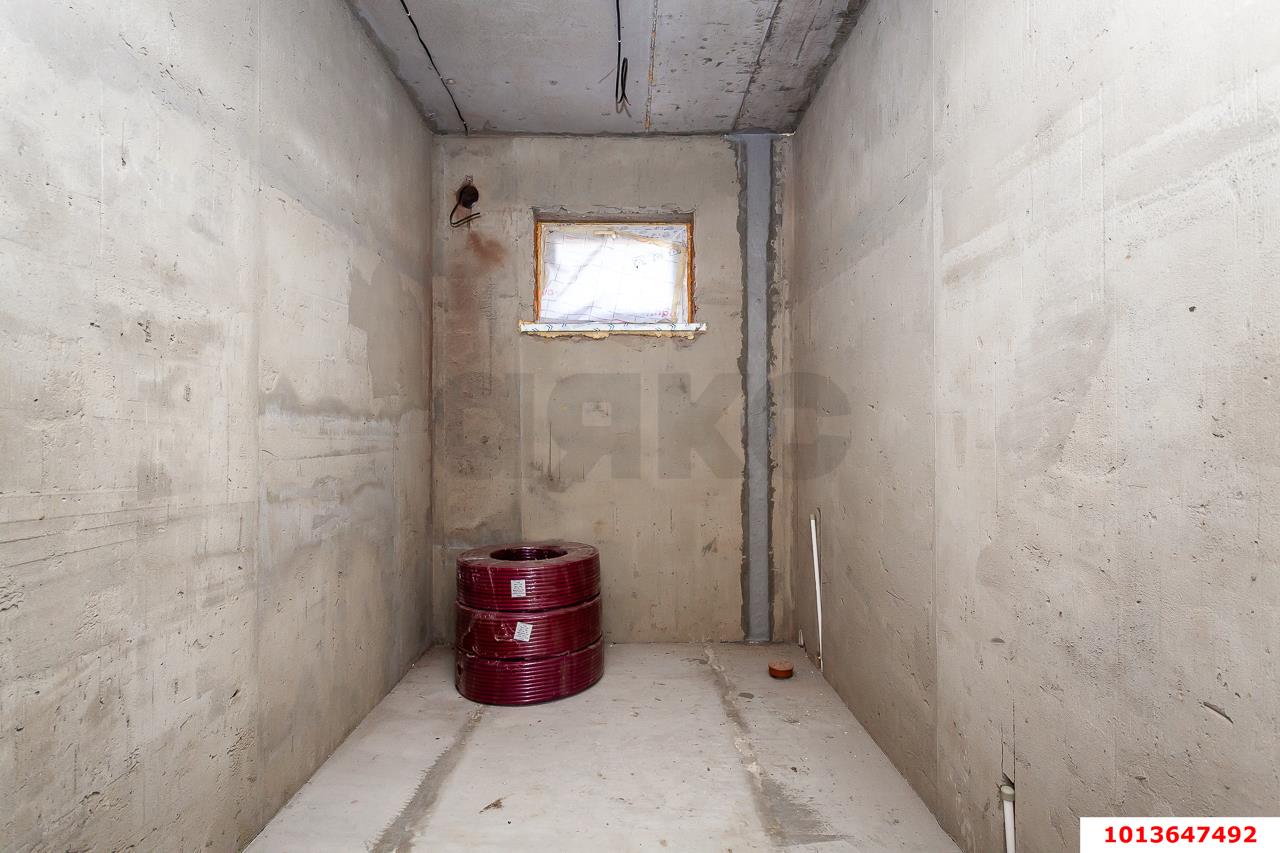 Фото №8: Дом 160&nbsp;м² + 5.6&nbsp;сот., 2&nbsp;эт. - Ленина, Карасунский внутригородской округ, мкр. СНТ Рублёвский, ул. Радужная, 52