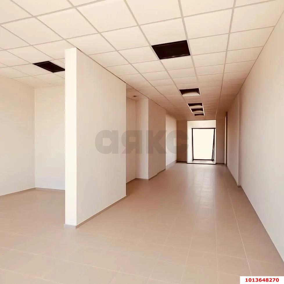 Фото №4: Торговое помещение 120&nbsp;м², 1/9&nbsp;эт. - Краснодар, Прикубанский внутригородской округ, мкр. жилой комплекс Новые Сезоны, ул. Скандинавская, 1к6