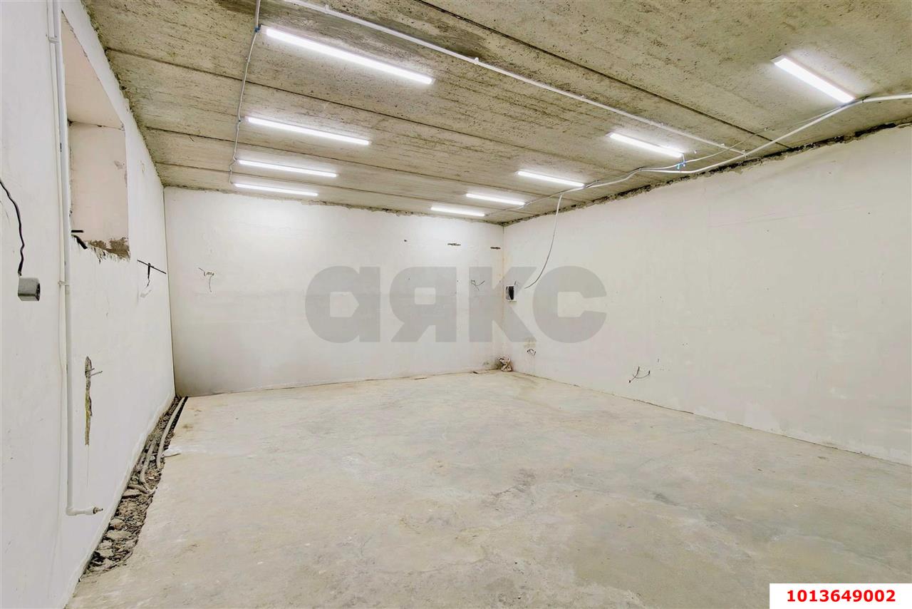 Фото №4: Торговое помещение 100&nbsp;м², 6&nbsp;эт. - Краснодар, Прикубанский внутригородской округ, мкр. Музыкальный, ул. имени Дунаевского И.И., 5