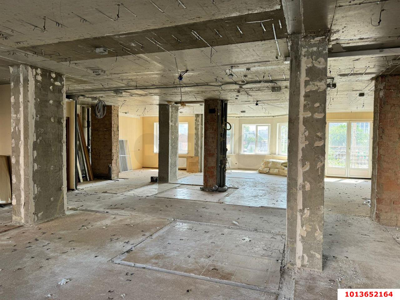 Фото №5: 3-комнатная квартира 145&nbsp;м², 2/24&nbsp;эт. - Краснодар, Западный внутригородской округ, Фестивальный, мкр. ЖК Аврора, ул. Гаражная, 67