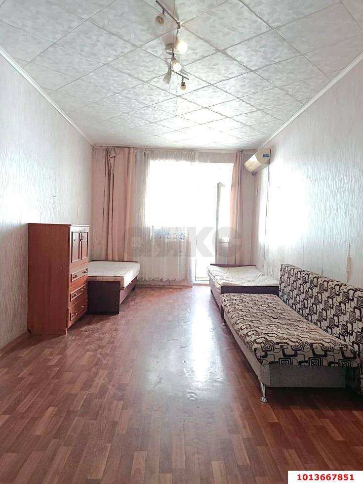 Фото №1: 1-комнатная квартира 51&nbsp;м², 4/6&nbsp;эт. - Краснодар, Прикубанский внутригородской округ, мкр. Музыкальный, ул. имени С.С. Прокофьева, 10