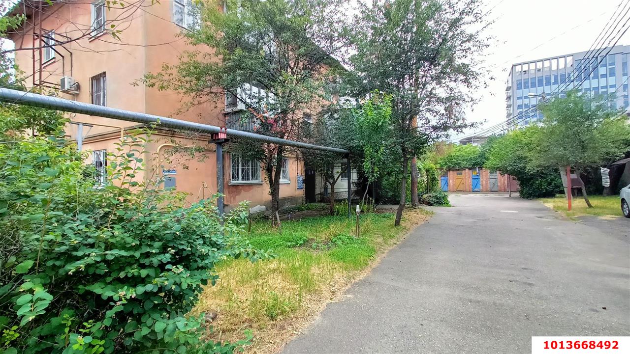 Фото №11: 3-комнатная квартира 49&nbsp;м², 1/3&nbsp;эт. - Краснодар, Западный внутригородской округ, мкр. Фестивальный, ул. Парковая, 1