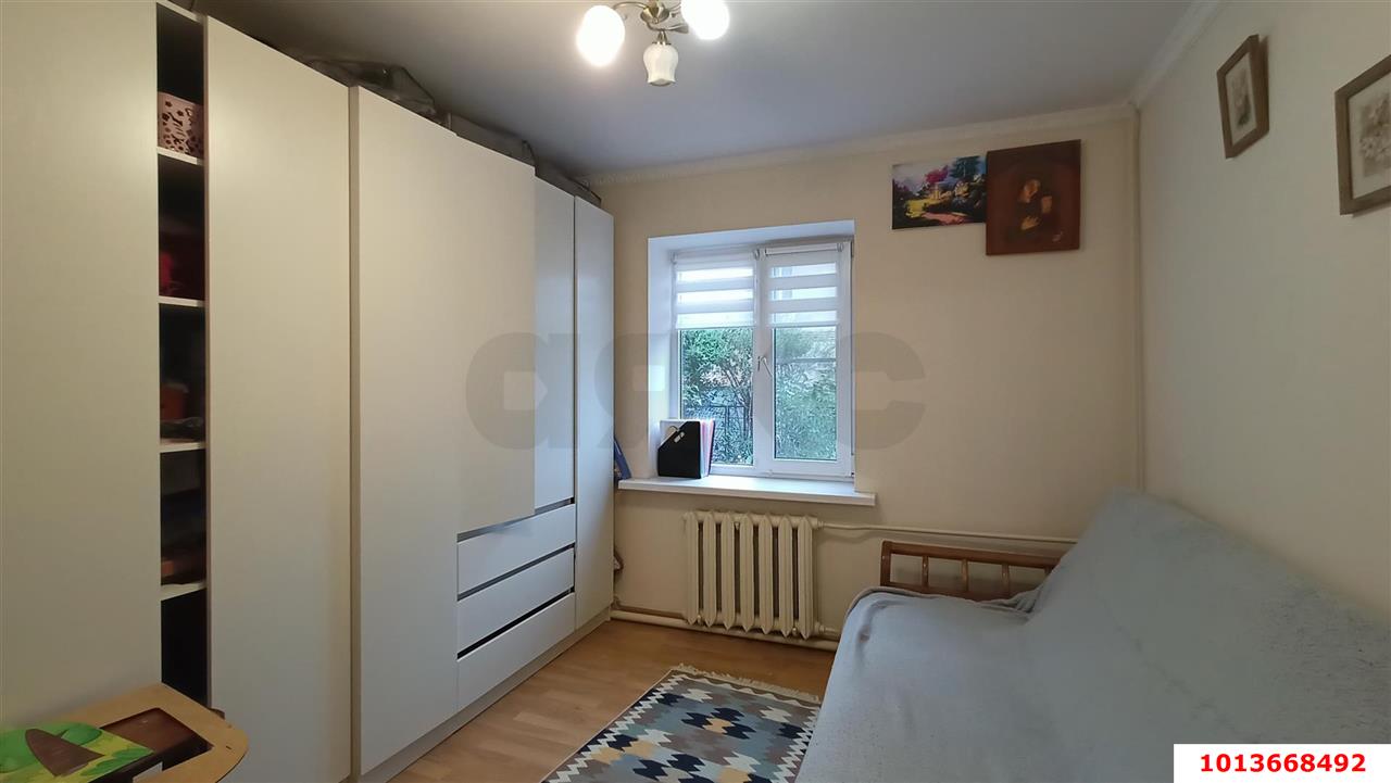 Фото №6: 3-комнатная квартира 49&nbsp;м², 1/3&nbsp;эт. - Краснодар, Западный внутригородской округ, мкр. Фестивальный, ул. Парковая, 1