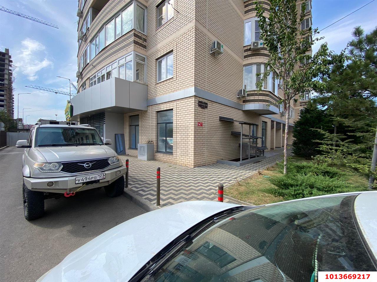 Фото №2: Офисное помещение 81&nbsp;м², 1/18&nbsp;эт. - Краснодар, Прикубанский внутригородской округ, Фестивальный, мкр. ЖК Цветы, ул. Круговая, 4Вк7