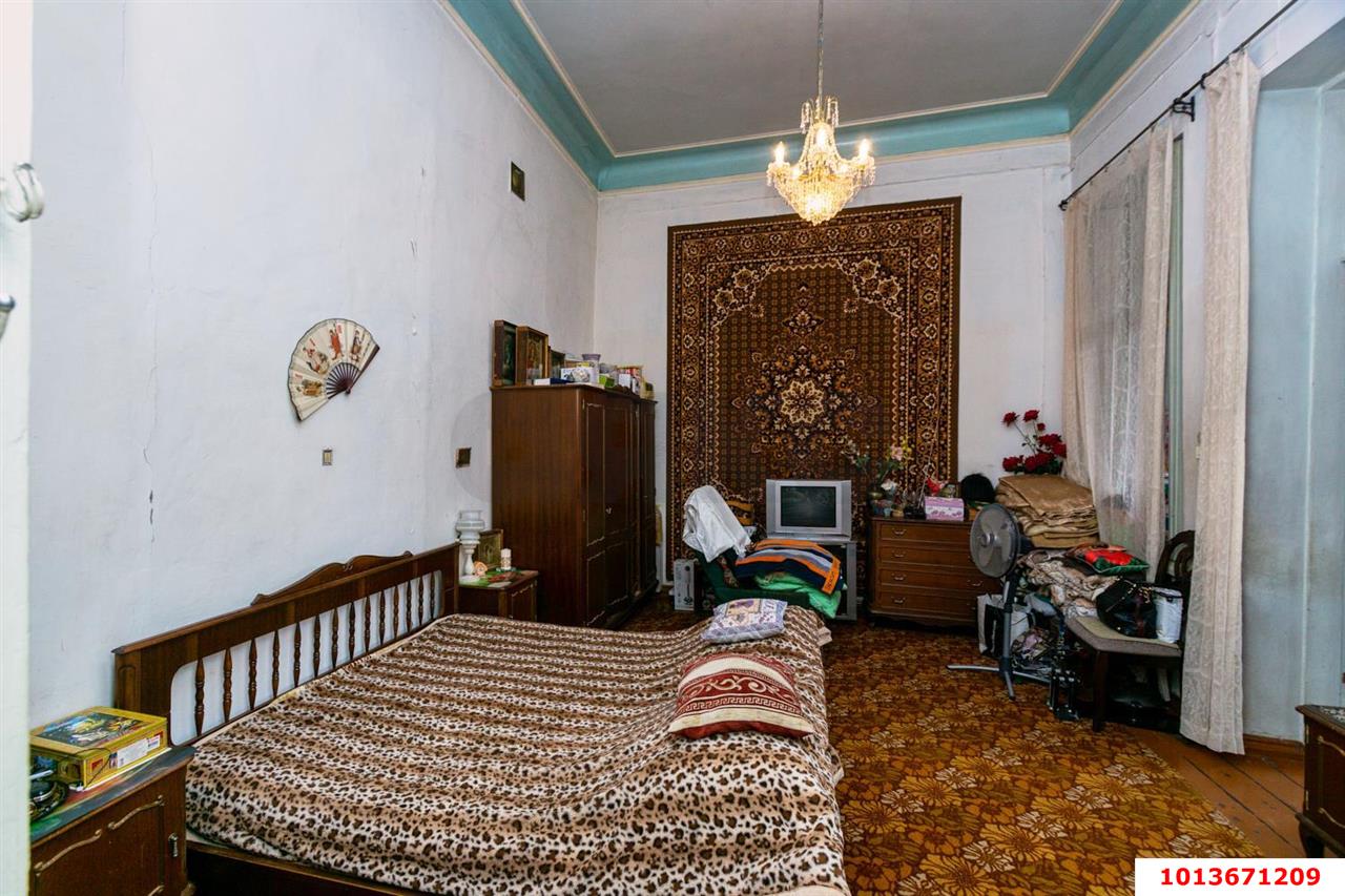 Фото №7: 2-комнатная квартира 111&nbsp;м², 1/1&nbsp;эт. - Краснодар, Центральный внутригородской округ, мкр. Центральный, ул. Пашковская, 80/1