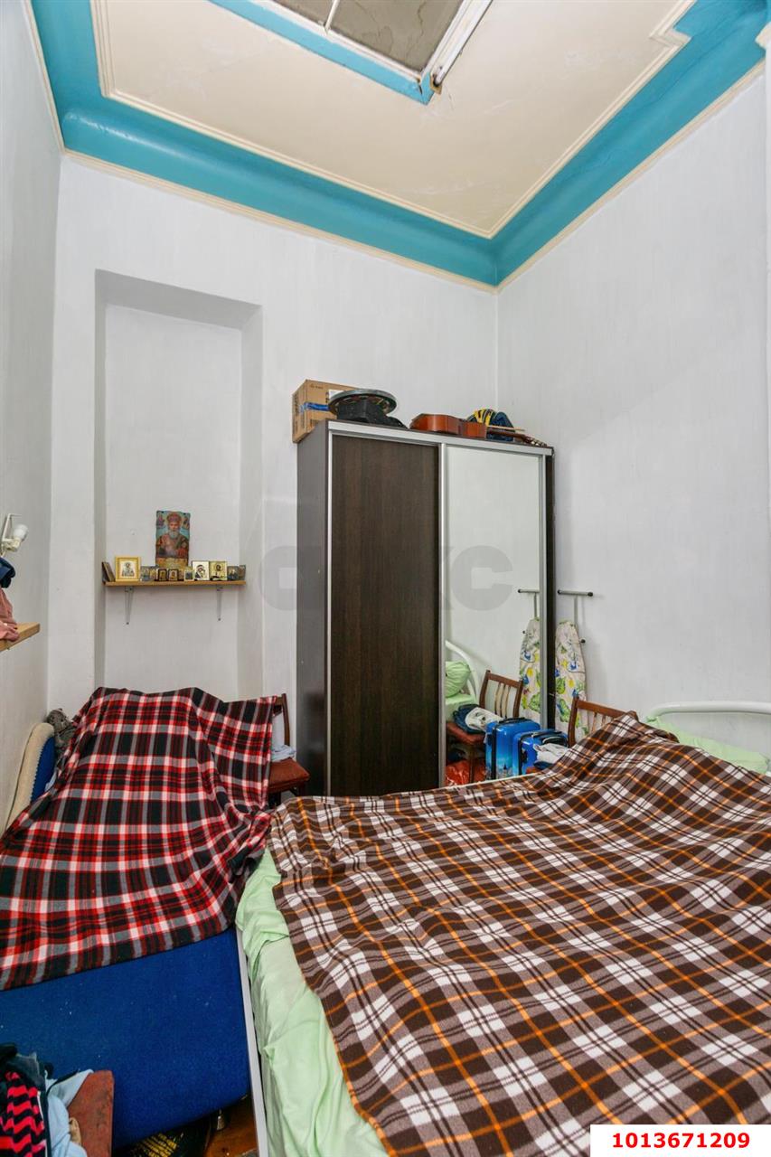 Фото №1: 2-комнатная квартира 111&nbsp;м², 1/1&nbsp;эт. - Краснодар, Центральный внутригородской округ, мкр. Центральный, ул. Пашковская, 80/1