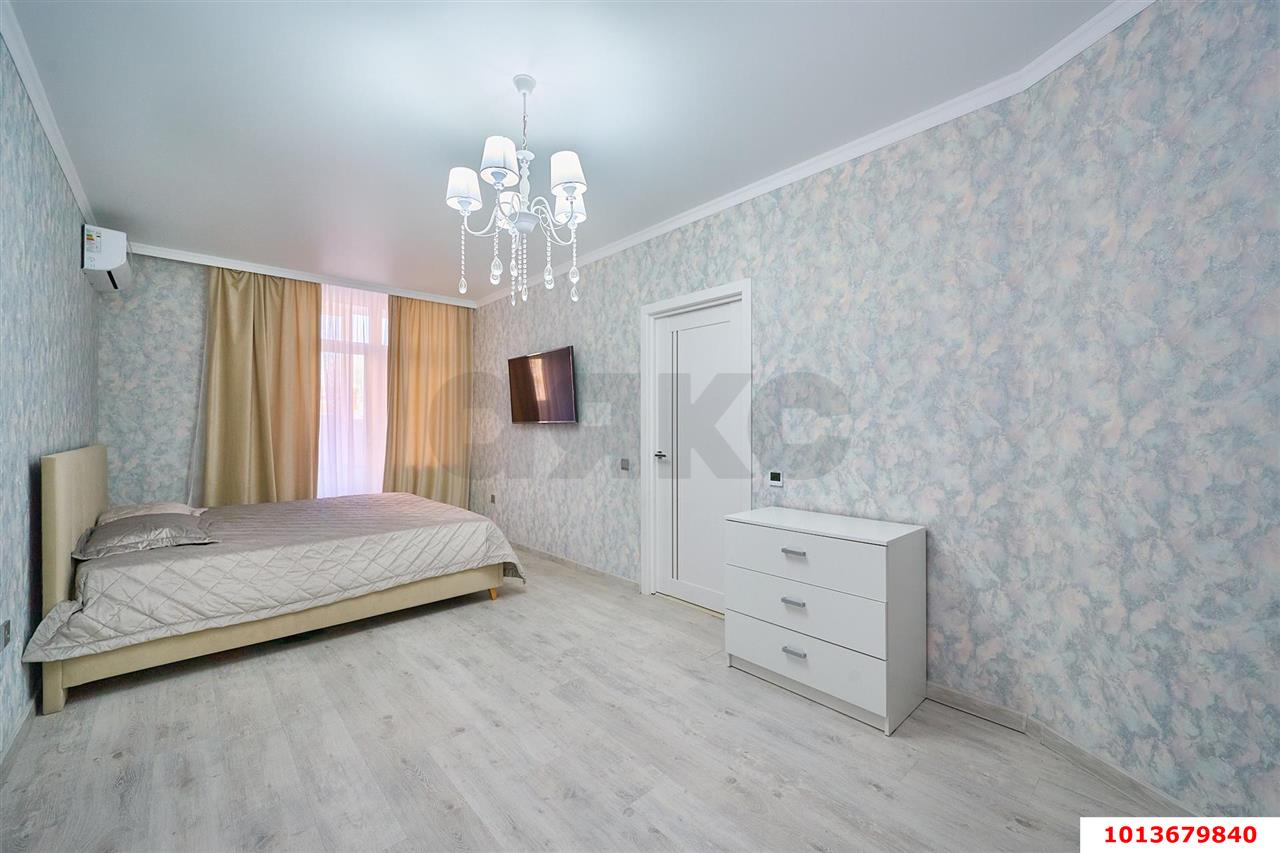 Фото №8: 3-комнатная квартира 100&nbsp;м², 2/24&nbsp;эт. - Краснодар, Прикубанский внутригородской округ, ЖК Губернский, мкр. 1-й квартал, ул. Домбайская, 61