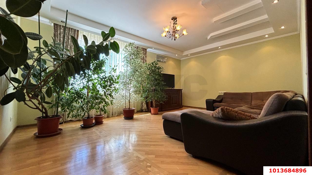 Фото №8: 3-комнатная квартира 104&nbsp;м², 5/5&nbsp;эт. - Краснодар, Сельскохозяйственный Институт, мкр. Западный внутригородской округ, ул. Урицкого, 6