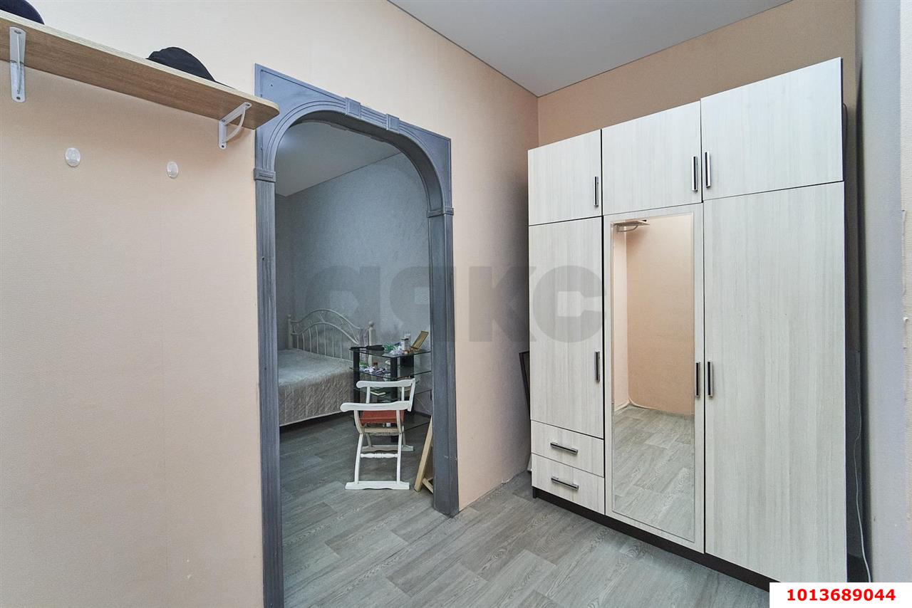 Фото №5: Студия 28&nbsp;м², 10/12&nbsp;эт. - Краснодар, Прикубанский внутригородской округ, Славянский, мкр. Светлоград, ул. Красных Партизан, 1/3к9