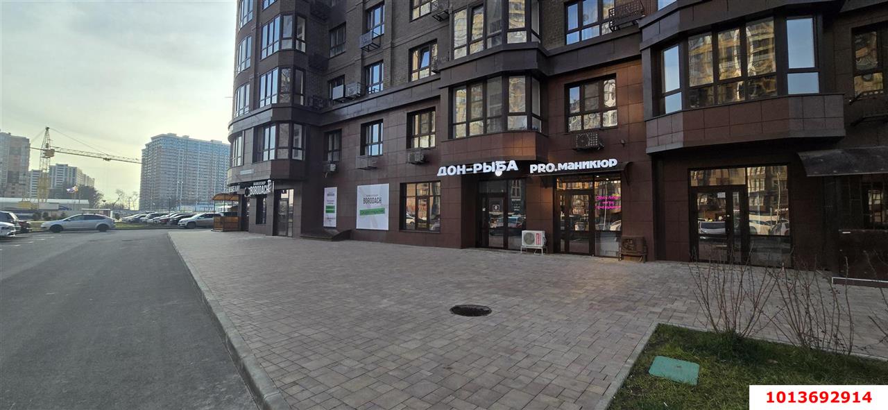 Фото №3: Торговое помещение 73&nbsp;м², 1/16&nbsp;эт. - Краснодар, Прикубанский внутригородской округ, мкр. Достояние, ул. Григория Булгакова, 7к1