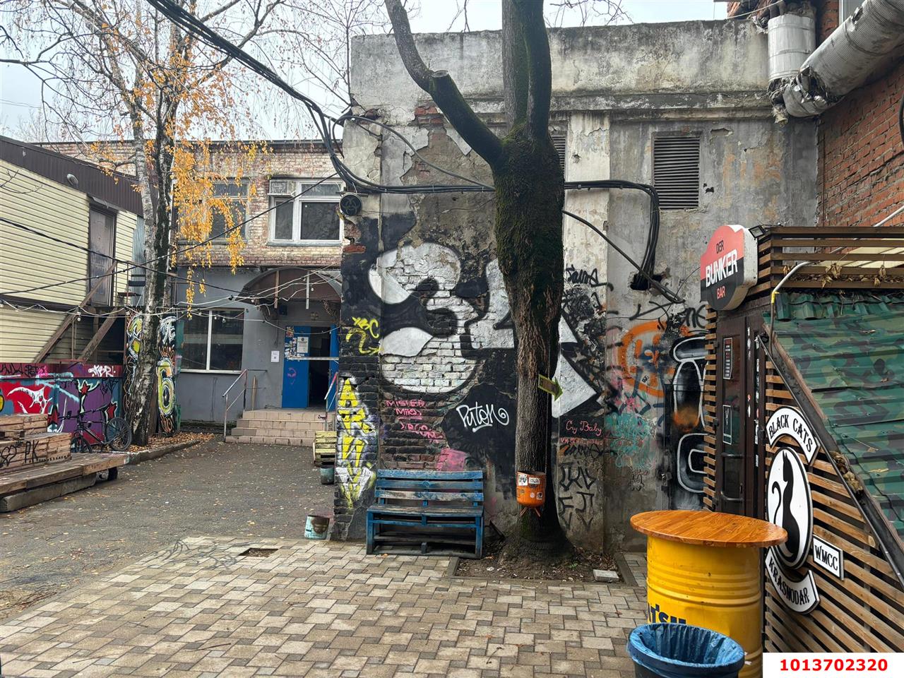 Фото №3: Торговое помещение 26&nbsp;м², 1/1&nbsp;эт. - Краснодар, Западный внутригородской округ, мкр. Центральный, ул. Мира, 34