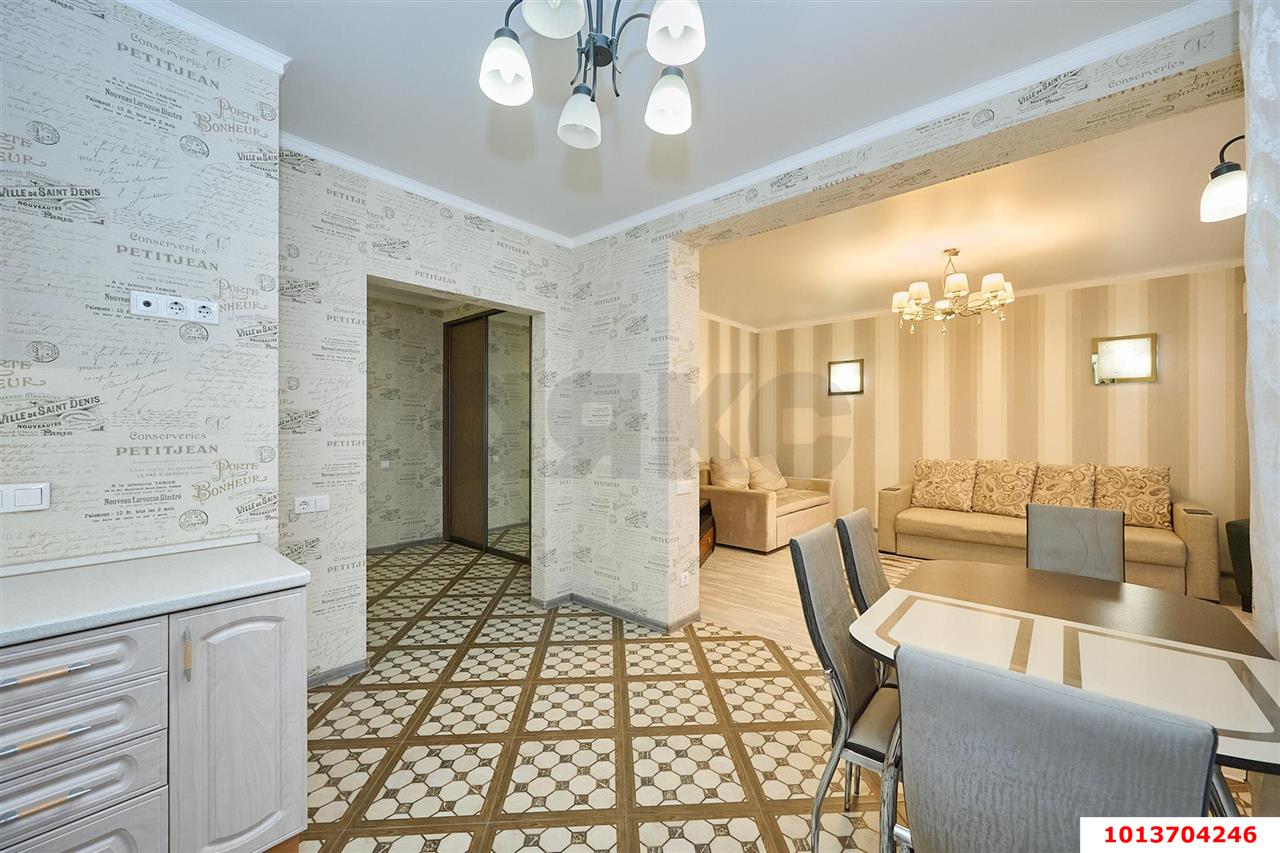 Фото №11: 2-комнатная квартира 70&nbsp;м², 4/16&nbsp;эт. - Краснодар, Прикубанский внутригородской округ, Фестивальный, мкр. Солнечный, ул. Казбекская, 18