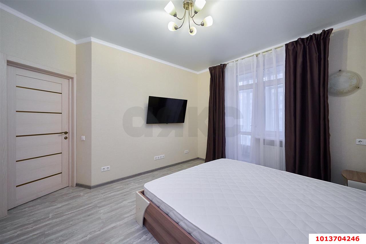 Фото №14: 2-комнатная квартира 70&nbsp;м², 4/16&nbsp;эт. - Краснодар, Прикубанский внутригородской округ, Фестивальный, мкр. Солнечный, ул. Казбекская, 18