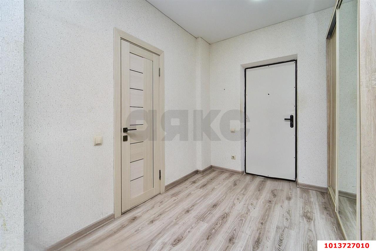 Фото №7: 2-комнатная квартира 68&nbsp;м², 9/19&nbsp;эт. - Краснодар, Центральный внутригородской округ, ЖК Одесский, мкр. Центральный, ул. Коммунаров, 270