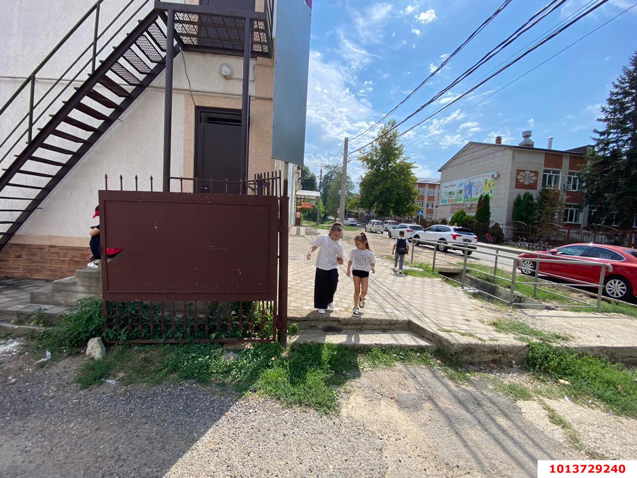 Фото №4: Отдельное здание 385&nbsp;м², 1/2&nbsp;эт. - Горячий Ключ, мкр. Курортная Зона, ул. Школьная, 24