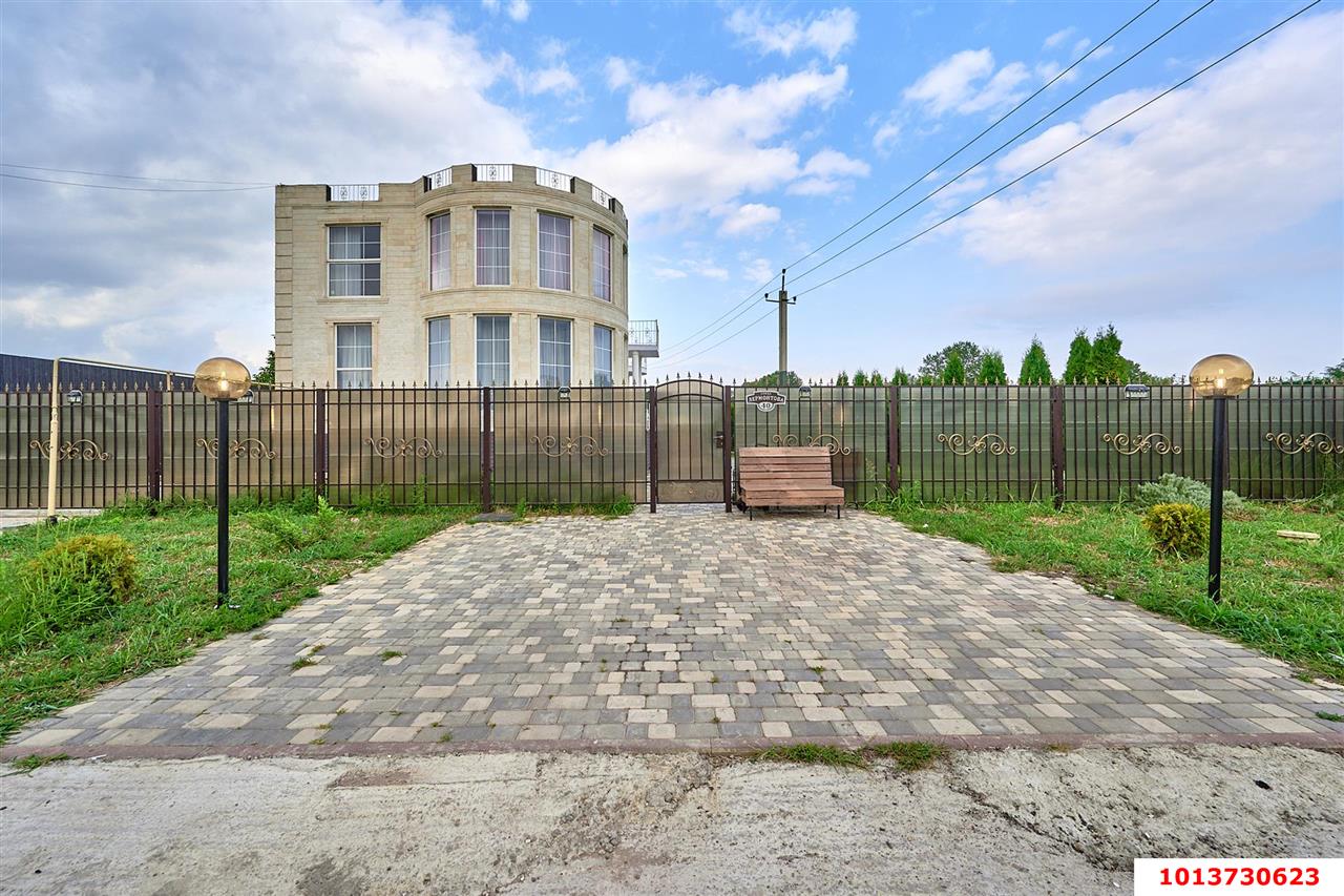 Фото №31: Дом 325&nbsp;м² + 9.5&nbsp;сот., 2&nbsp;эт. - Краснодар, Карасунский внутригородской округ, х. ДНТ Нижний Казачий, ул. Лермонтова